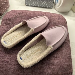 Rothy’s size 12 lavender slippers
